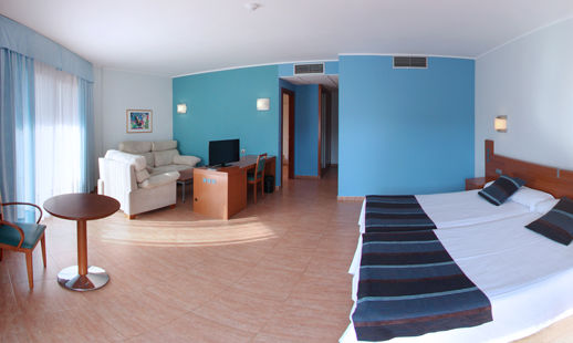 Ponient Piramide By Portaventura World 4*
